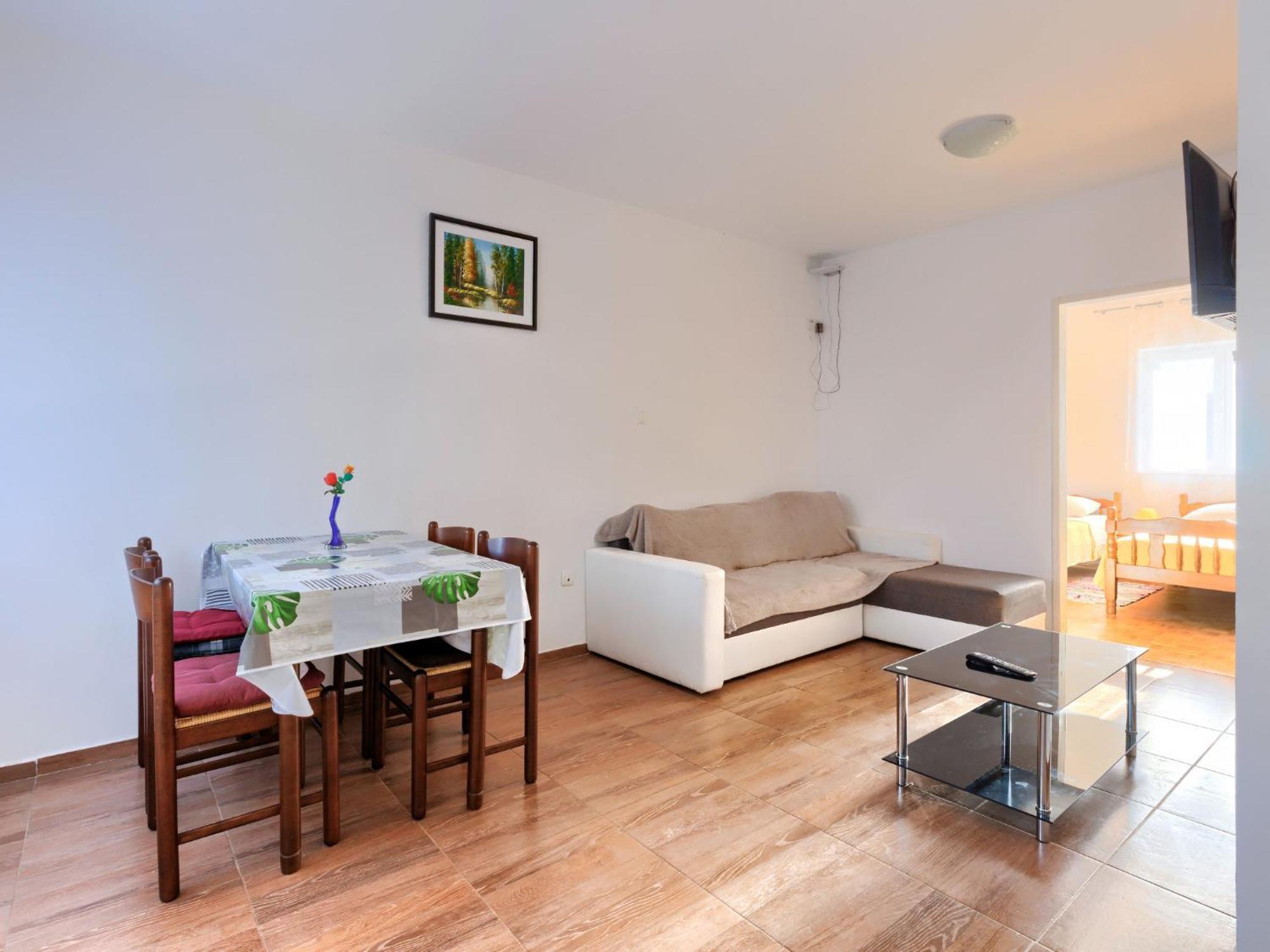 Apartment Perkovic - MDN134 Medulin Buitenkant foto
